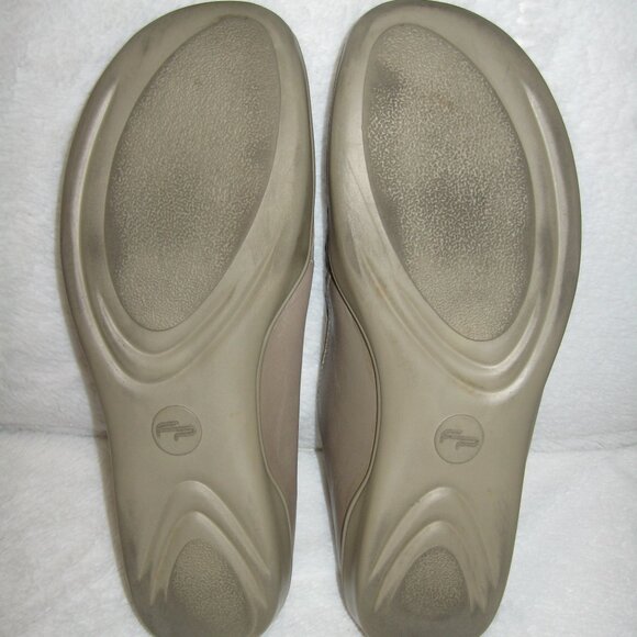 Birkenstock Footprints TRIESTE Beige/Moonstruck Leather Slip on 40 N US W 9 M 7 - Picture 6 of 14